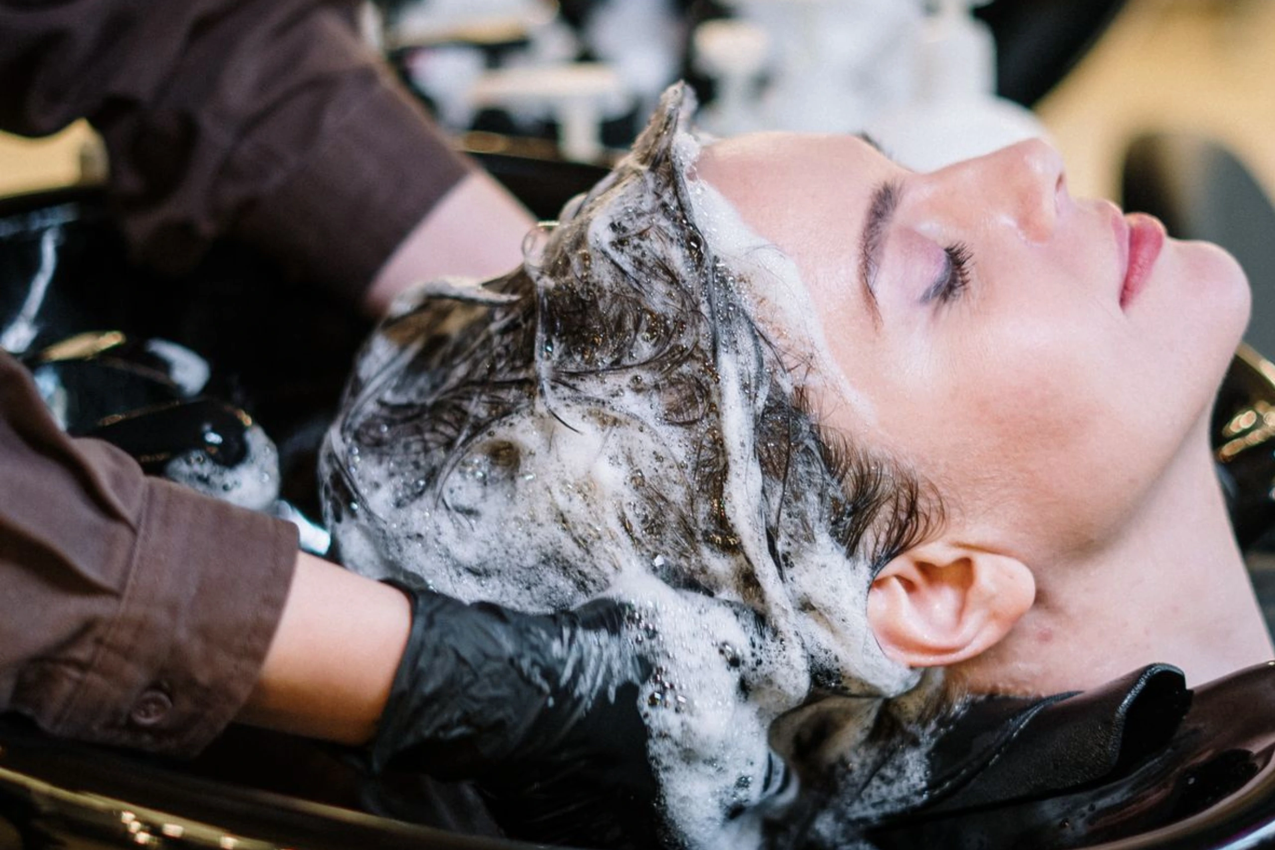 Exterior of Wash Bar location offering scalp care, hair hygiene, and protective style prep services near you.